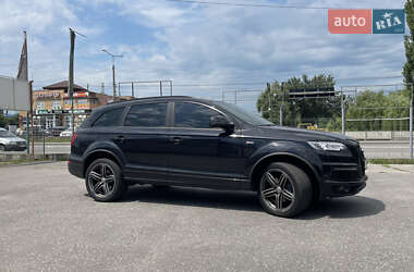 Внедорожник / Кроссовер Audi Q7 2014 в 