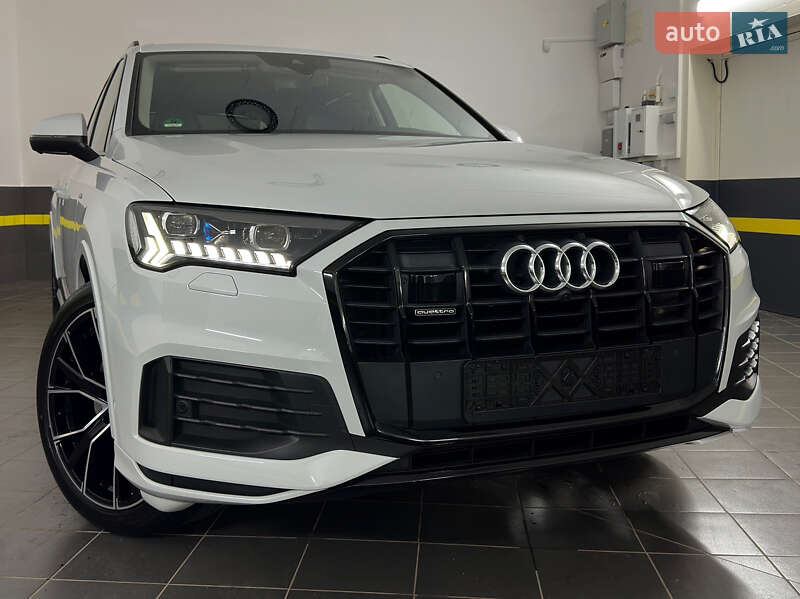 Внедорожник / Кроссовер Audi Q7 2020 в Казатине