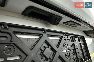 Внедорожник / Кроссовер Audi Q7 2020 в 