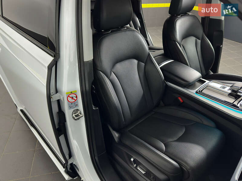 Внедорожник / Кроссовер Audi Q7 2020 в Казатине