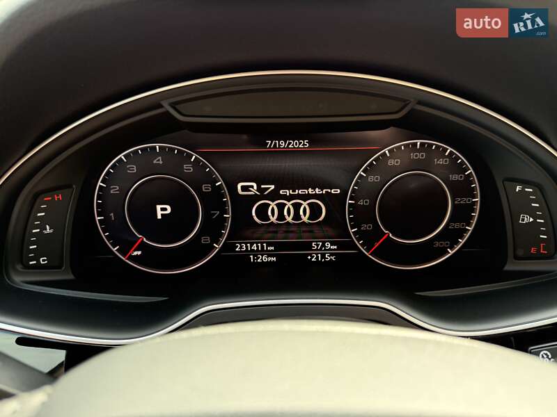 Внедорожник / Кроссовер Audi Q7 2017 в Ровно