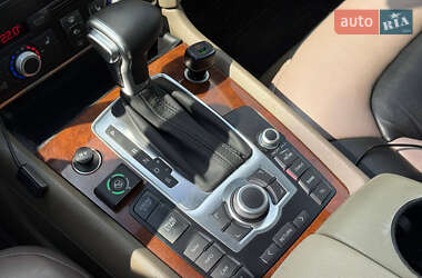 Внедорожник / Кроссовер Audi Q7 2007 в 