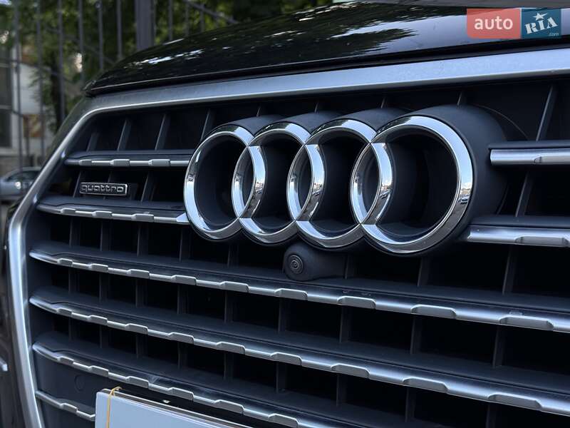 Позашляховик / Кросовер Audi Q7 2017 в Одесі фото 4 Позашляховик / Кросовер Audi Q7 2017 в Одесі