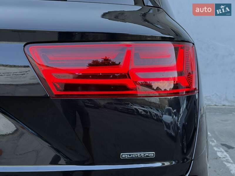 Позашляховик / Кросовер Audi Q7 2017 в Одесі фото 18 Позашляховик / Кросовер Audi Q7 2017 в Одесі