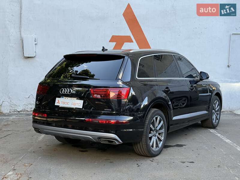 Позашляховик / Кросовер Audi Q7 2017 в Одесі фото 14 Позашляховик / Кросовер Audi Q7 2017 в Одесі