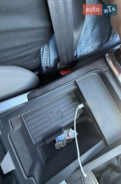 Внедорожник / Кроссовер Audi Q7 2023 в 