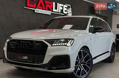 Внедорожник / Кроссовер Audi Q7 2020 в Тернополе
