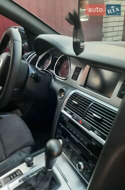 Внедорожник / Кроссовер Audi Q7 2008 в 