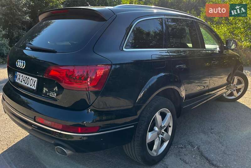 Внедорожник / Кроссовер Audi Q7 2014 в Киеве