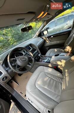 Внедорожник / Кроссовер Audi Q7 2014 в Киеве