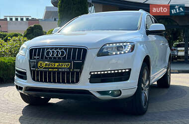 Внедорожник / Кроссовер Audi Q7 2012 в 