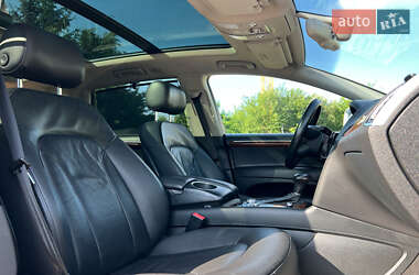 Внедорожник / Кроссовер Audi Q7 2012 в 