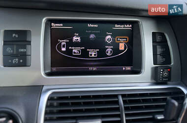 Внедорожник / Кроссовер Audi Q7 2012 в 