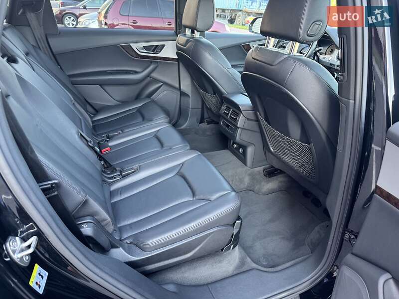 Внедорожник / Кроссовер Audi Q7 2018 в Виннице