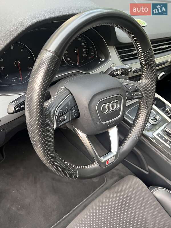 Внедорожник / Кроссовер Audi Q7 2016 в Львове