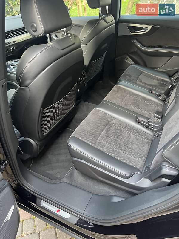 Внедорожник / Кроссовер Audi Q7 2016 в Львове