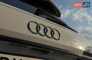 Внедорожник / Кроссовер Audi Q7 2020 в 