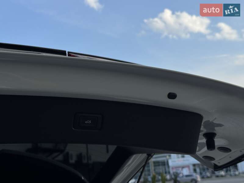 Позашляховик / Кросовер Audi Q7 2020 в Хмельницькому