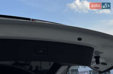 Внедорожник / Кроссовер Audi Q7 2020 в 