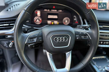 Внедорожник / Кроссовер Audi Q7 2019 в 