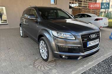 Внедорожник / Кроссовер Audi Q7 2007 в 
