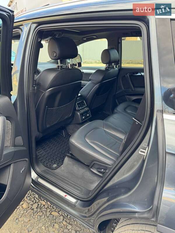 Внедорожник / Кроссовер Audi Q7 2007 в Луцке