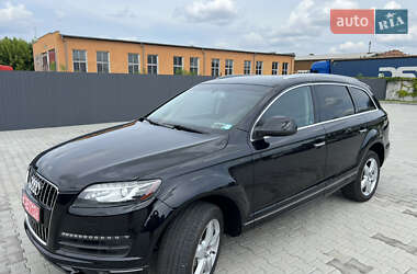 Внедорожник / Кроссовер Audi Q7 2013 в 