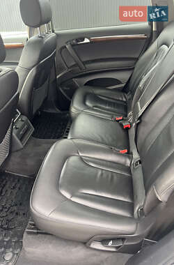 Внедорожник / Кроссовер Audi Q7 2013 в 