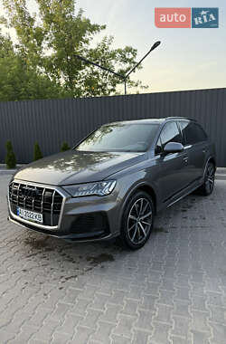 Внедорожник / Кроссовер Audi Q7 2021 в Киеве