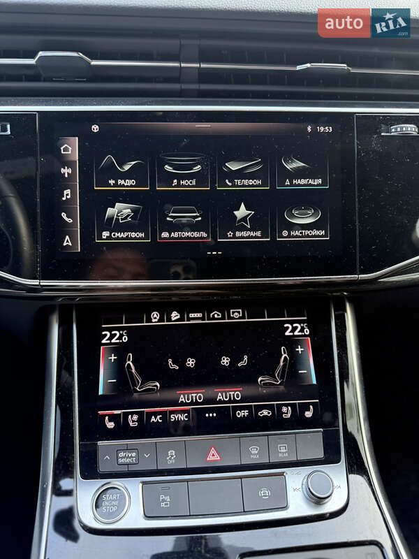 Позашляховик / Кросовер Audi Q7 2021 в Києві