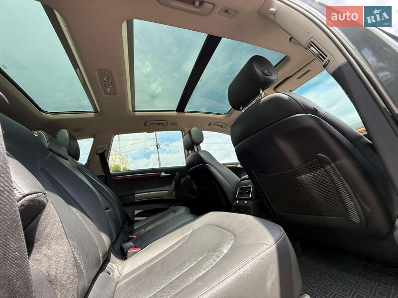 Внедорожник / Кроссовер Audi Q7 2014 в Киеве