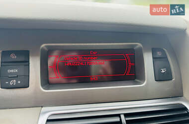 Внедорожник / Кроссовер Audi Q7 2006 в 