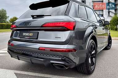 Внедорожник / Кроссовер Audi Q7 2025 в 