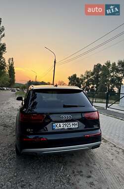 Внедорожник / Кроссовер Audi Q7 2016 в 