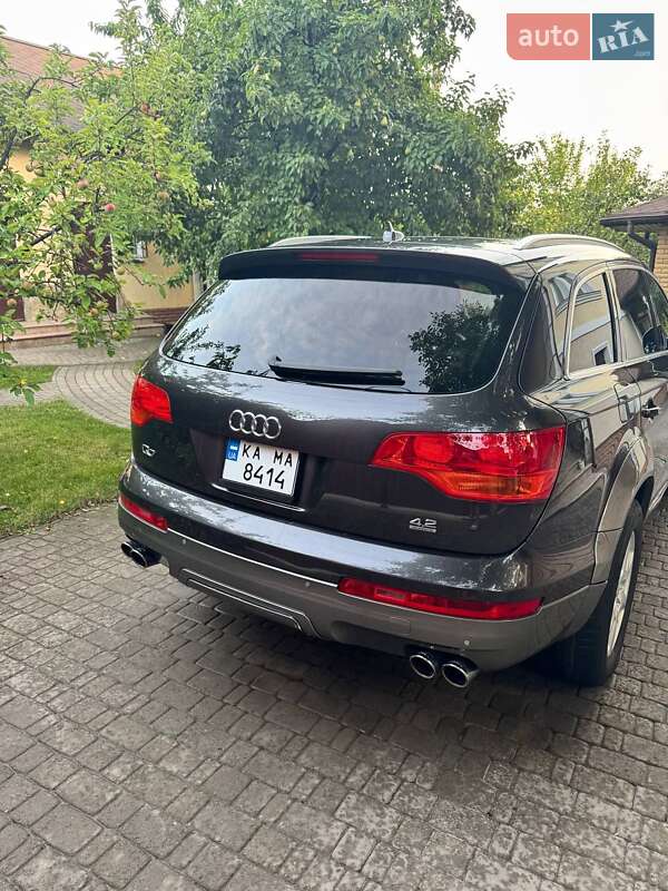 Позашляховик / Кросовер Audi Q7 2007 в Житомирі фото 6 Позашляховик / Кросовер Audi Q7 2007 в Житомирі