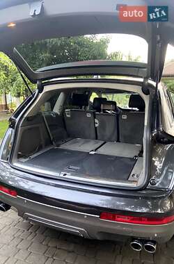 Внедорожник / Кроссовер Audi Q7 2007 в Житомире