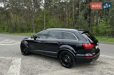 Внедорожник / Кроссовер Audi Q7 2010 в 