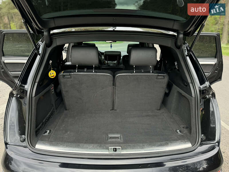 Внедорожник / Кроссовер Audi Q7 2010 в Луцке
