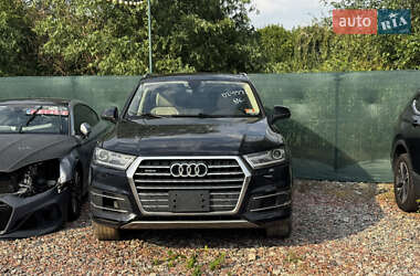 Внедорожник / Кроссовер Audi Q7 2016 в Киеве