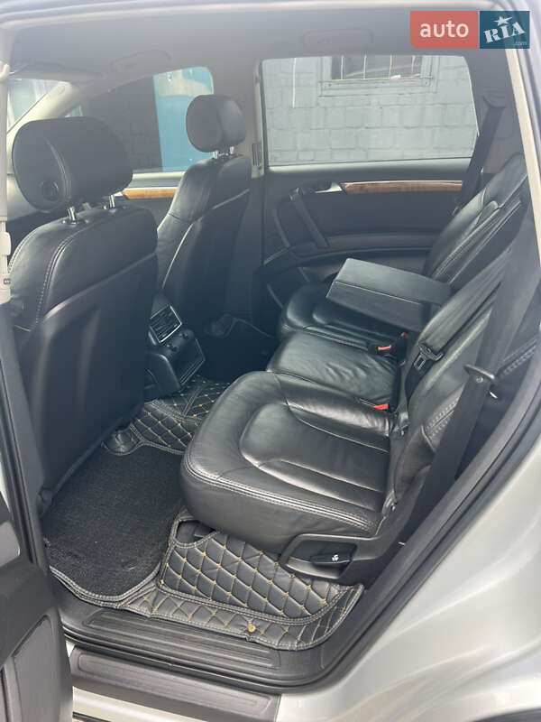 Внедорожник / Кроссовер Audi Q7 2007 в Борисполе