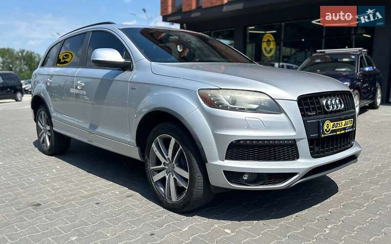 Внедорожник / Кроссовер Audi Q7 2013 в 
