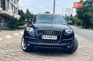 Позашляховик / Кросовер Audi Q7 2011 в Умані