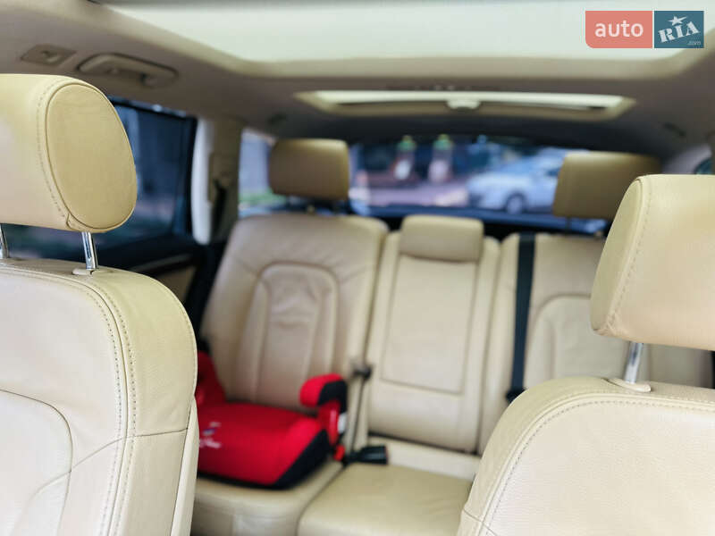 Внедорожник / Кроссовер Audi Q7 2011 в Умани