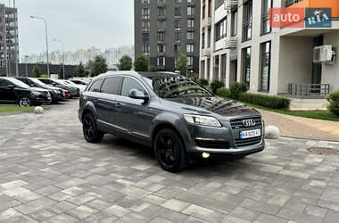 Внедорожник / Кроссовер Audi Q7 2008 в 