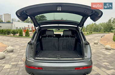 Внедорожник / Кроссовер Audi Q7 2008 в 