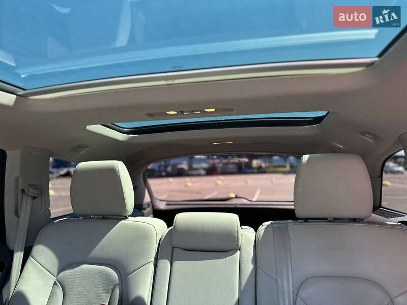 Внедорожник / Кроссовер Audi Q7 2013 в Киеве