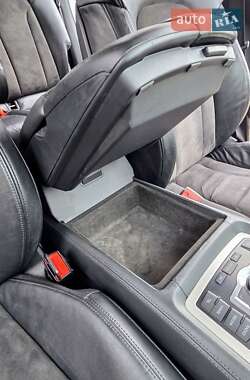 Внедорожник / Кроссовер Audi Q7 2010 в 