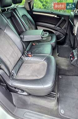 Внедорожник / Кроссовер Audi Q7 2010 в 