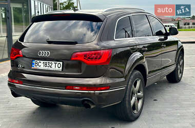 Внедорожник / Кроссовер Audi Q7 2012 в 