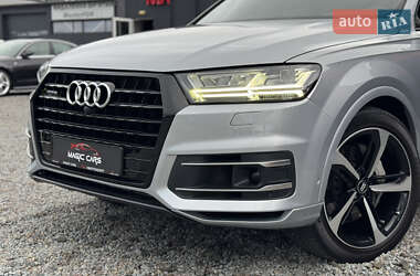 Внедорожник / Кроссовер Audi Q7 2019 в 
